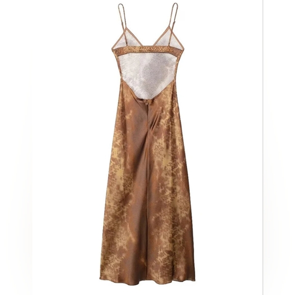 Elegant Brown Tie-Dye Maxi Dress - Picture 2 of 3
